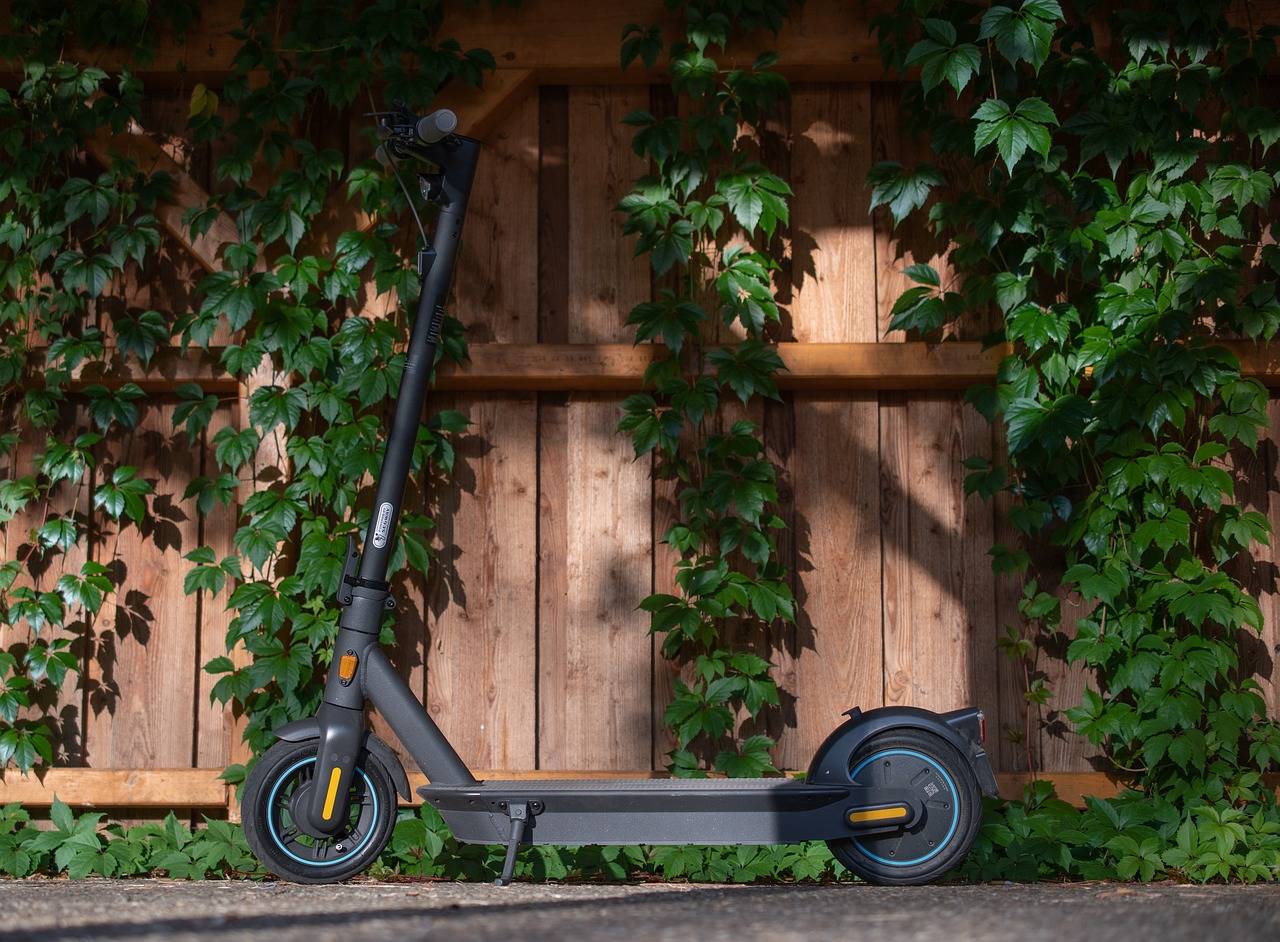 Trottinette électrique : 3 caractéristiques à considérer au moment d’en acheter